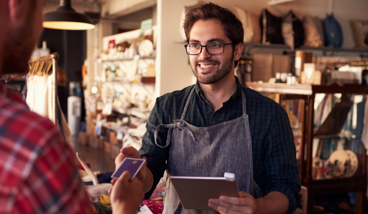 42% continuam desenvolvendo a mesma atividade que tinha como empregado formal, mas agora como MEI