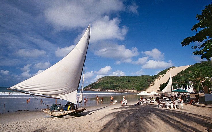 O plano &eacute; capacitar empreendedores do setor, inclusive donos de barracas, quiosques e quem oferece mesas e cadeiras &agrave; beira-mar