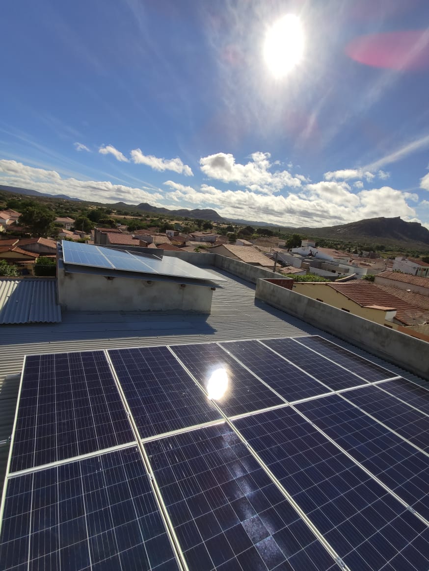 Mais de 100 empresas atuam no segmento de energia solar fotovoltaica no RN