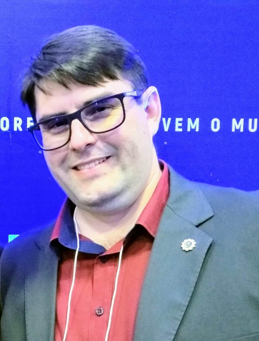 Consultor Hudson Garcia, especialista em finan&ccedil;as