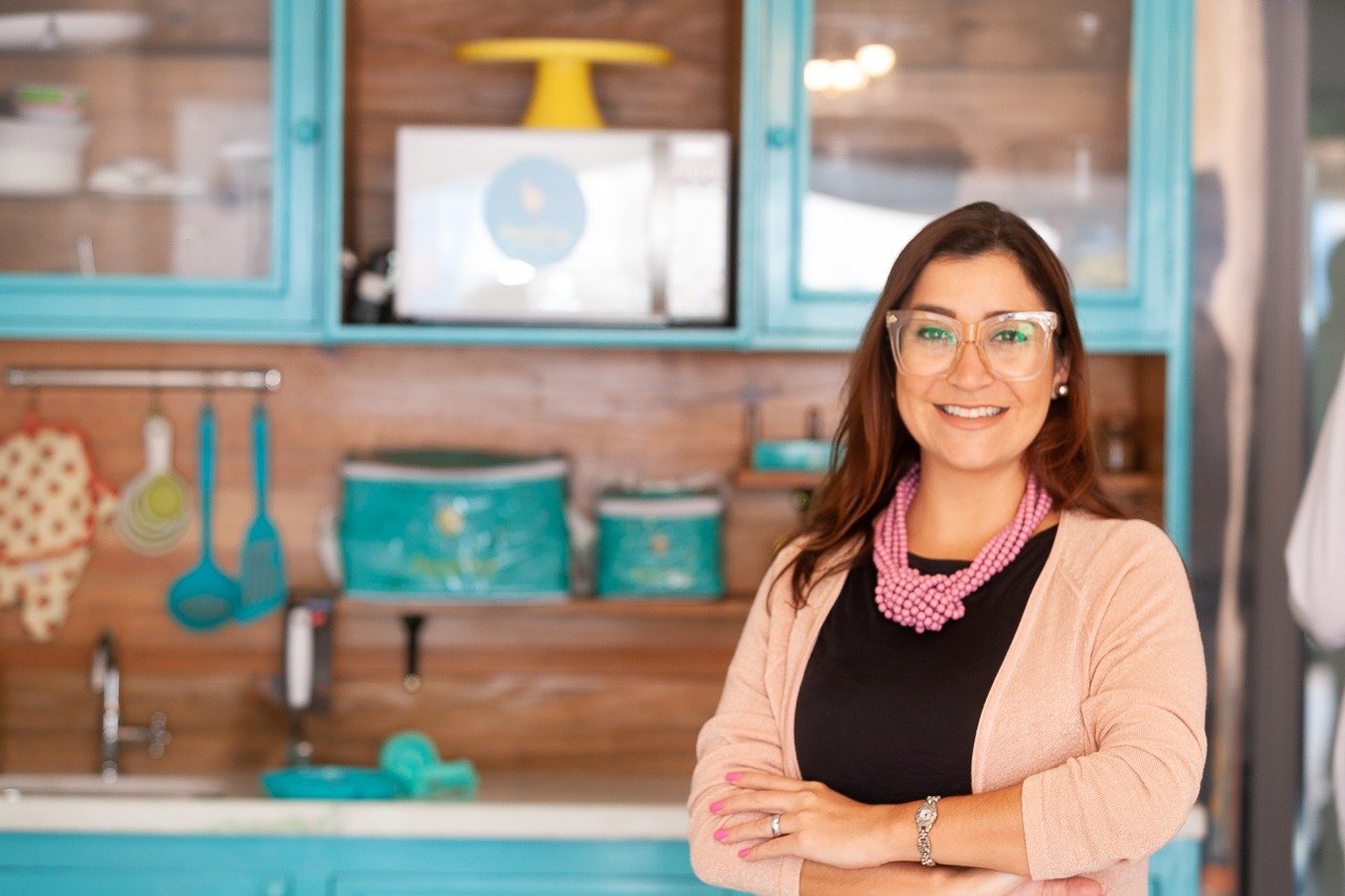 Nath&aacute;lia Coronado inovou com o curso da Petit Poti virtual e ganhou clientes no Brasil e at&eacute; no exterior