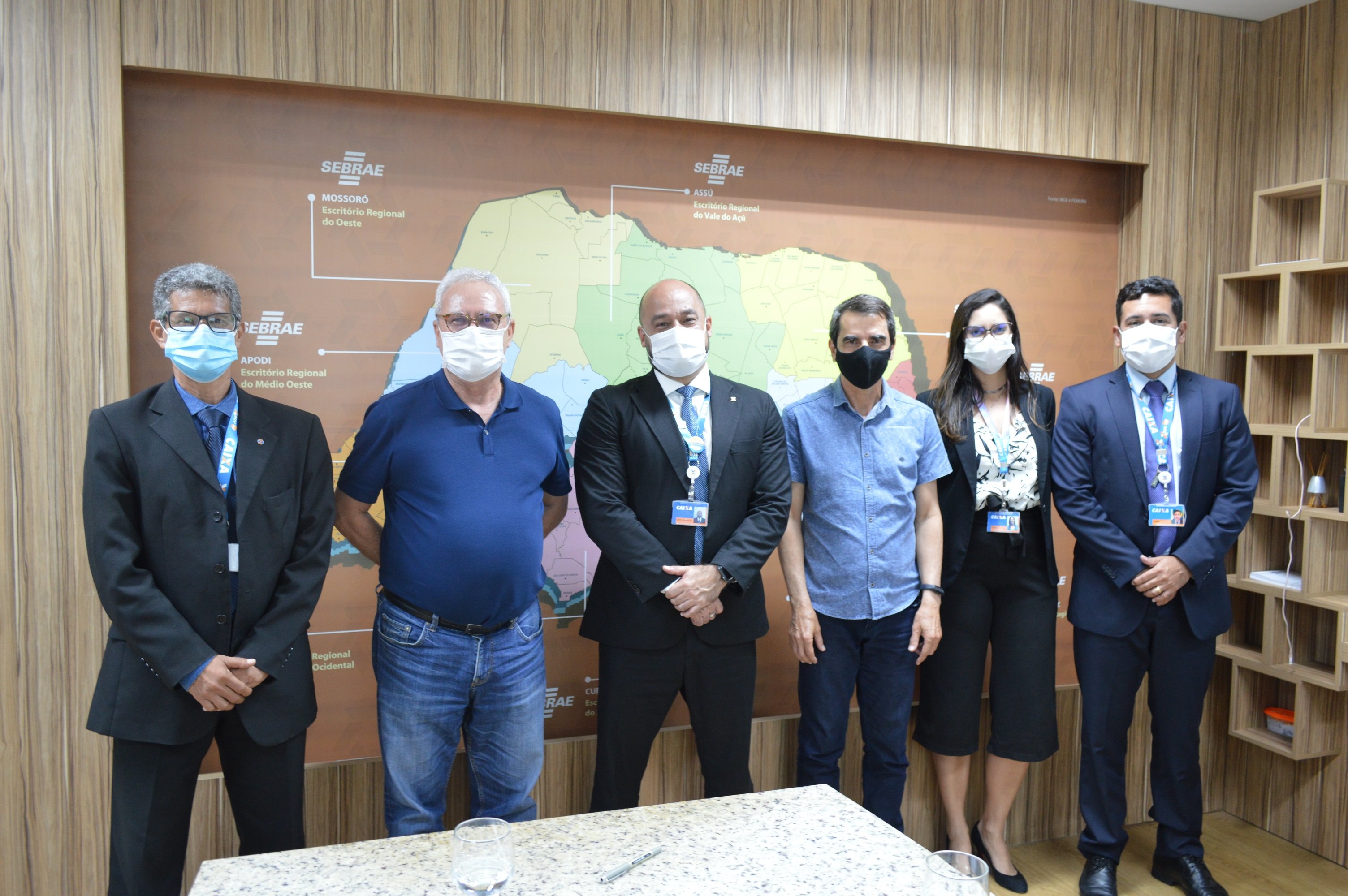 Diretoria do Sebrae recebe visita de dirigentes da Caixa
