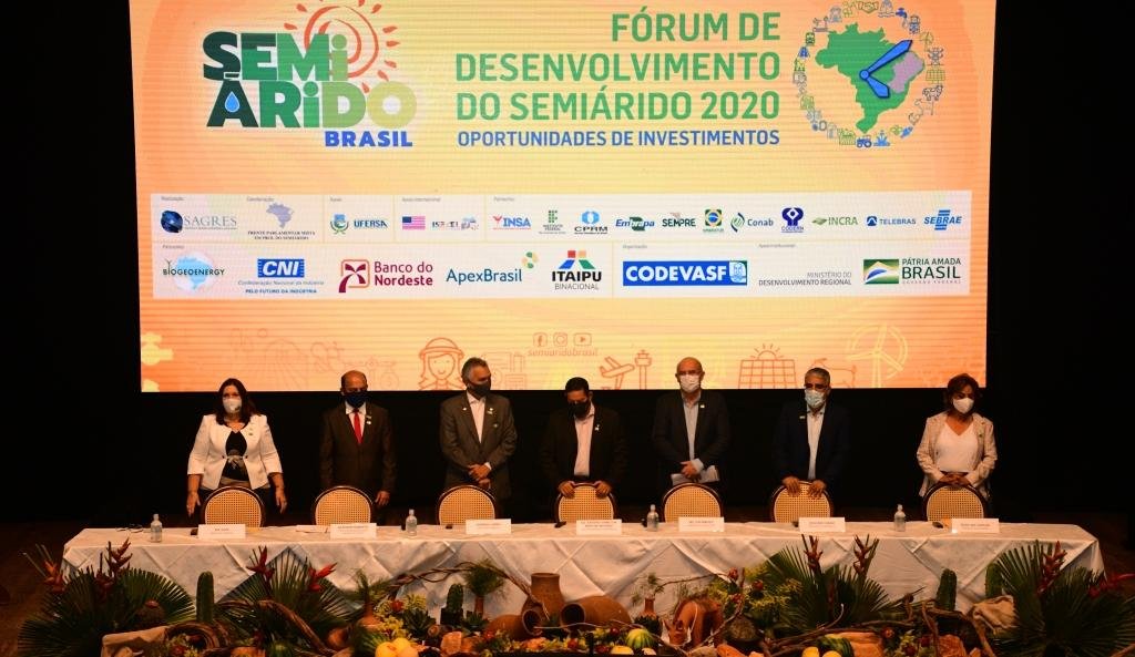 Abertura contou a presen&ccedil;a do vice-presidente, Hamilton Mour&atilde;o, e v&aacute;rias autoridades