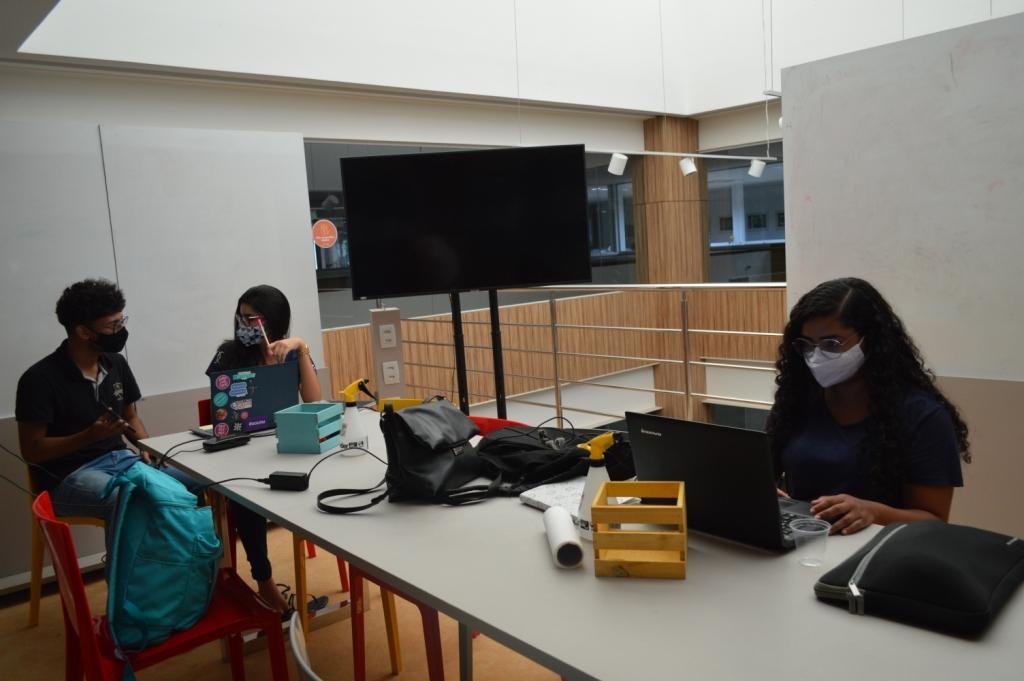 No Sebraelab empreendedores trocam ideias e experiências